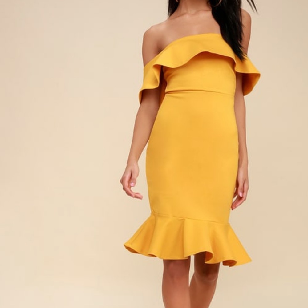 Lulus Mustard Off-the-shoulder dress